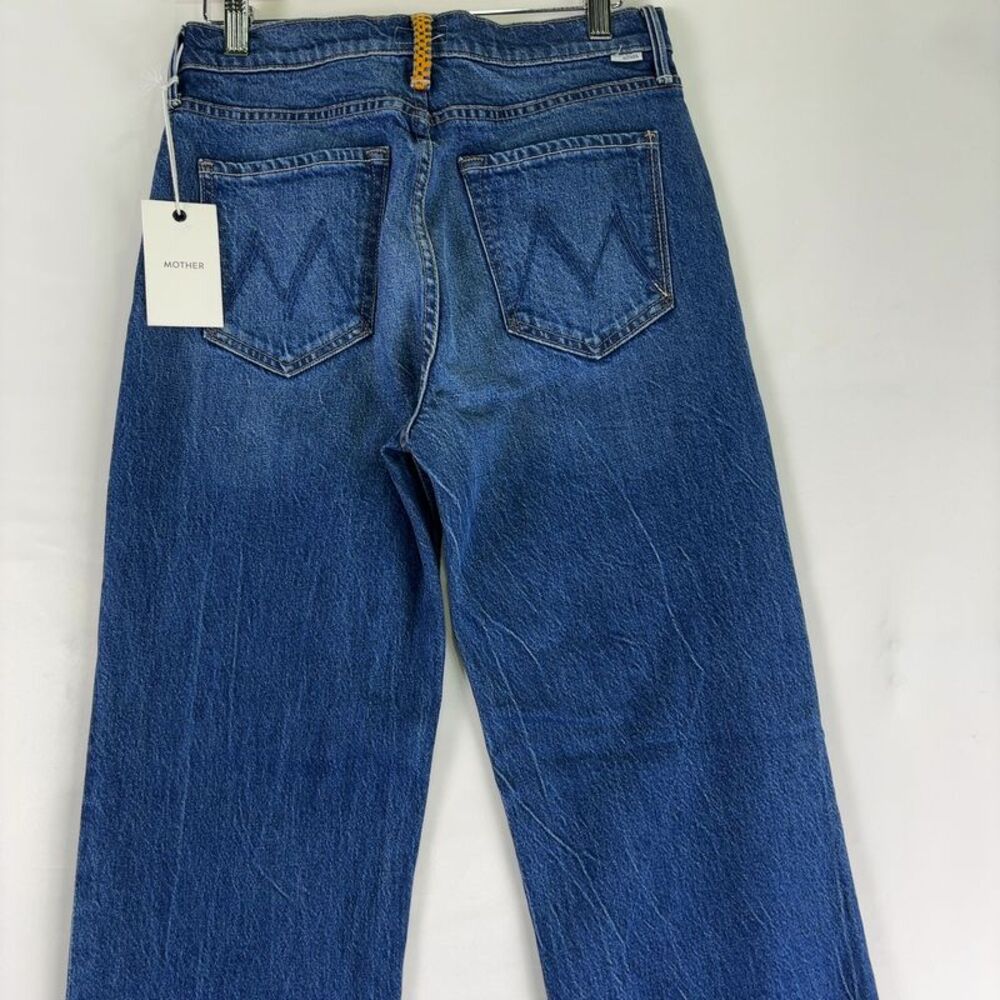 MOTHER Duster Flood Cuff Jeans - Picture 5 of 5